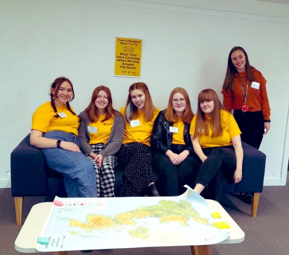 Keira Iveson, L&T Administrator, with some of the SELLL Student Leaders.